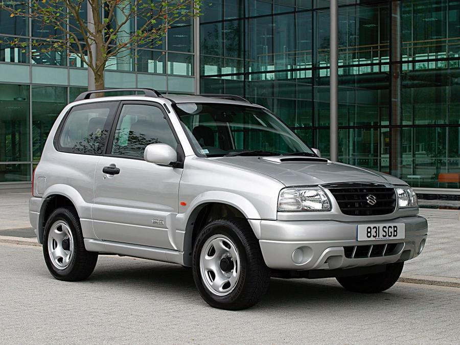  Suzuki Grand Vitara 3-Door 1998 года  (UK) (фото 2 из 3)